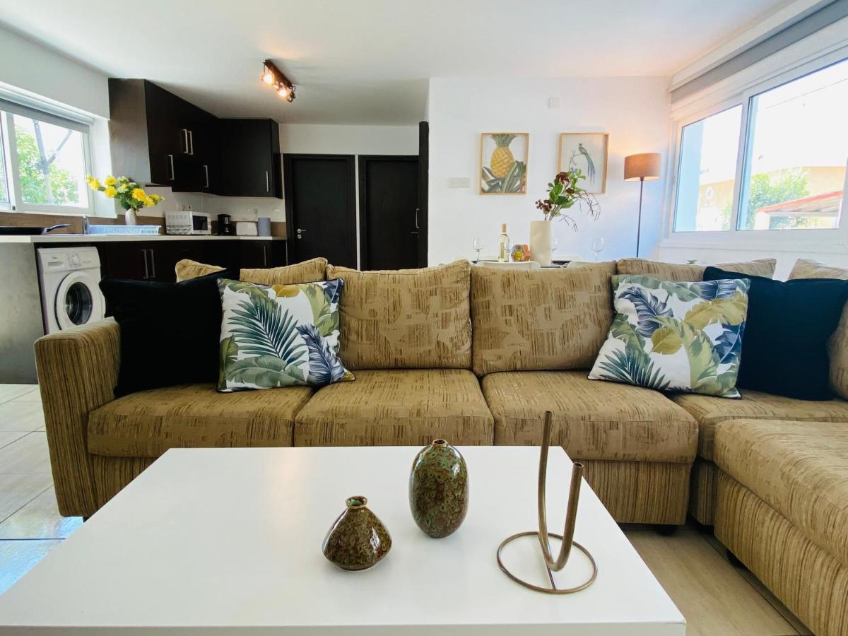 Serena'S 2-Br Apartment In لارنكا المظهر الخارجي الصورة